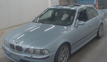 BMW M5 full